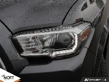 2021 TOYOTA TACOMA DOUBLE CAB V6 SR5 - Local Manitoba Vehicle | - Photo 10