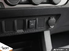 2021 TOYOTA TACOMA DOUBLE CAB V6 SR5 - Local Manitoba Vehicle | - Photo 27