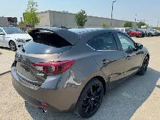 2016 Mazda MAZDA3 GT Hatchback : Low Mileage, Well Serviced - Photo 4