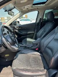 2016 Mazda MAZDA3 GT Hatchback : Low Mileage, Well Serviced - Photo 7