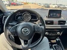 2016 Mazda MAZDA3 GT Hatchback : Low Mileage, Well Serviced - Photo 12