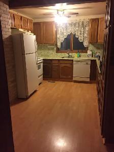 House for Sale - 350 Powers Street - Photo 5