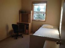 Townhouse for Rent: Comfortable, Convenient, Move-in ready - Photo 11