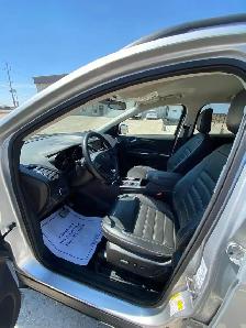 2018 Ford Escape 4WD - Photo 9