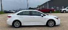 2021 Toyota Corolla LE - Photo 8