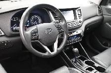 2018 Hyundai Tucson SE Luxury AWD Leather, Sunroof, Apple/Androi - Photo 5