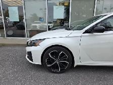 2024 Nissan Altima SR - Photo 11