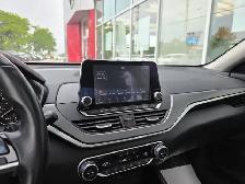 2024 Nissan Altima SR - Photo 20