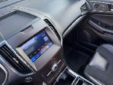 2020 FORD Edge ST - Photo 21