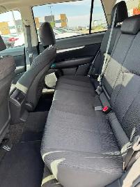 2011 Subaru Outback 2.5i Limited AWD : One Owner - Photo 9