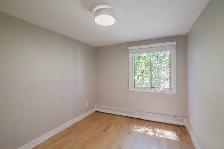 renovated 2-bed apartment, Saint-Lambert, August 1 - ID 4630 - Photo 11