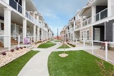 Element Townhomes on Eaglewood - 2 Bedroom Upper Townhome House - Photo 5