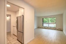 semi-renovated 1-bed apartment, Saint-Lambert - ID 3371 - Photo 6