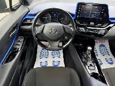 2022 Toyota C-HR FWD - Photo 10