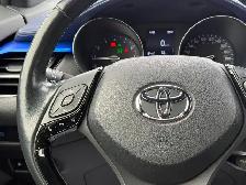 2022 Toyota C-HR FWD - Photo 15