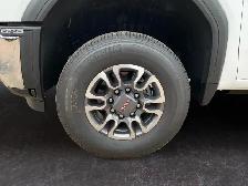 2026 GMC Sierra 3500HD - Photo 10