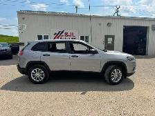 2019 Jeep Cherokee Sport - Photo 2