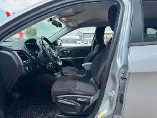 2019 Jeep Cherokee Sport - Photo 9