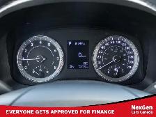 2022 Hyundai Venue Preferred with Backup Camera, Heated Seats - Photo 9