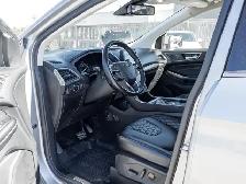 2023 Ford Edge Titanium AWD with LEATHER/ NAVIGATION / PANORAMIC - Photo 7