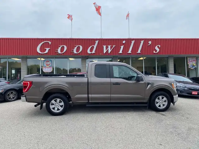 2022 Ford F-150 XLT, CLEAN CARFAX, BACK UP CAM, KEEP LANE ASSIST