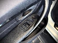 2016 BMW 3-Series 320i xDrive Sedan - Photo 13