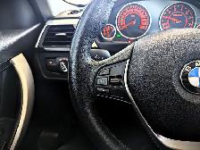 2016 BMW 3-Series 320i xDrive Sedan - Photo 15