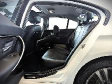 2016 BMW 3-Series 320i xDrive Sedan - Photo 22