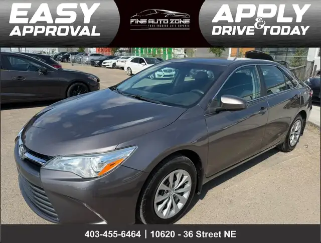 2016 Toyota Camry LE : Low Mileage