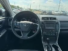 2016 Toyota Camry LE : Low Mileage - Photo 11