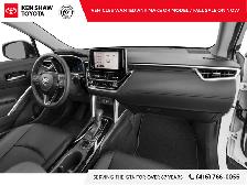 2022 Toyota Corolla Cross XLE - Photo 12