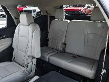 2024 Buick Enclave Premium AWD 3.6L 7 Passenger | Head-Up - Photo 17