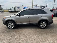 2012 Kia Sorento EX - Photo 2