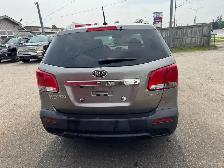 2012 Kia Sorento EX - Photo 4