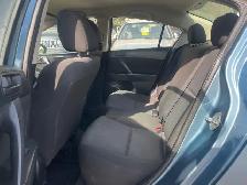 2010 Mazda 3 GX - Photo 8