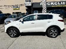 2021 Kia Sportage LX - Photo 2