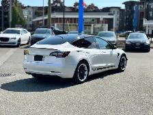 2021 TESLA MODEL 3 - Photo 4
