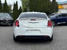 2023 CHRYSLER 300 - Photo 5