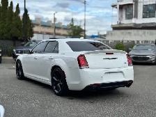 2023 CHRYSLER 300 - Photo 6