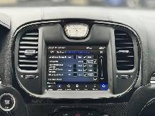 2023 CHRYSLER 300 - Photo 21