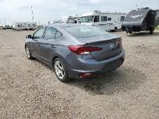 2019 Hyundai Elantra - Photo 3