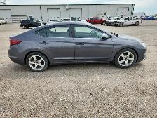 2019 Hyundai Elantra - Photo 6