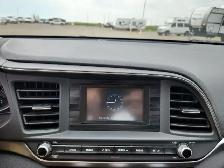 2019 Hyundai Elantra - Photo 13