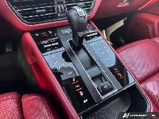 2024 Porsche Macan S | HEATED & COOLED SEATS | PANO-ROOF | NAVI - Photo 18