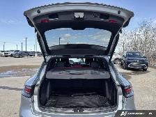 2024 Porsche Macan S | HEATED & COOLED SEATS | PANO-ROOF | NAVI - Photo 20
