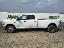 2023 Ram 3500 - Photo 5