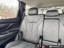 2023 Hyundai Santa Fe Preferred | AWD | HEATED SEATS & STEERING - Photo 13