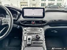 2023 Hyundai Santa Fe Preferred | AWD | HEATED SEATS & STEERING - Photo 17