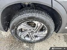 2023 Hyundai Santa Fe Preferred | AWD | HEATED SEATS & STEERING - Photo 19