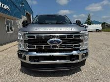 2023 Ford F-250 SD - Photo 2